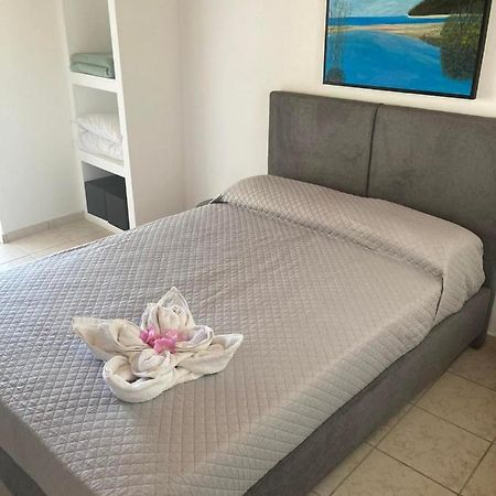 Karampinis Guest House Kaloí Liménes Ngoại thất bức ảnh